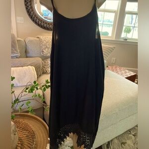 Raviya black rayon cover up or nightie crochet trim NWT size Large